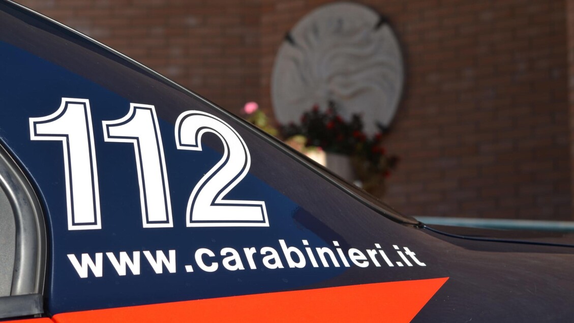 Donna trovata senza vita nel Reggiano, arrestato il compagno nella notte