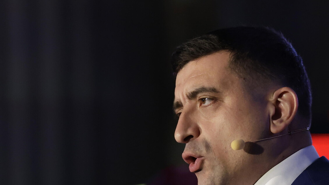 Simion riconosce la sconfitta alle elezioni presidenziali in Romania