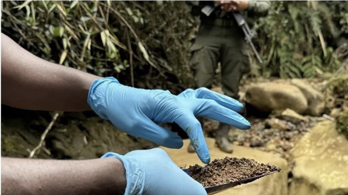 Onu: i gruppi criminali esercitano il controllo sull’estrazione dell’oro in Ecuador