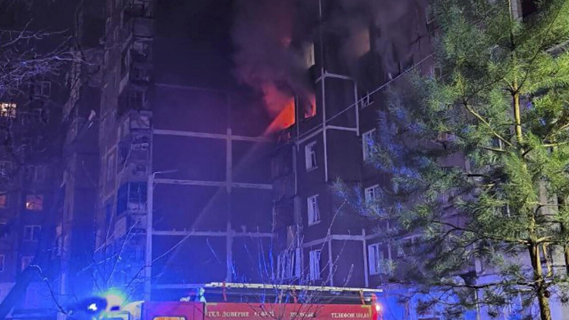 Droni ucraini colpiscono la regione russa di Kursk, dieci feriti registrati