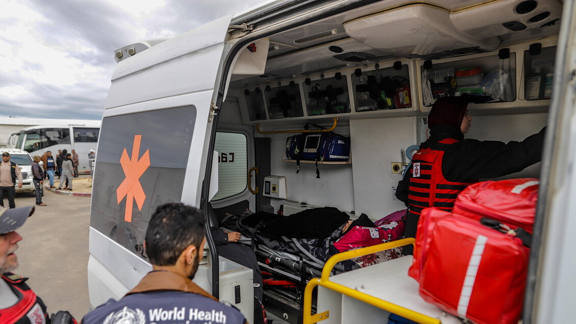 Israele colpisce un centro di aiuti a Rafah, il bilancio sale a 22 vittime