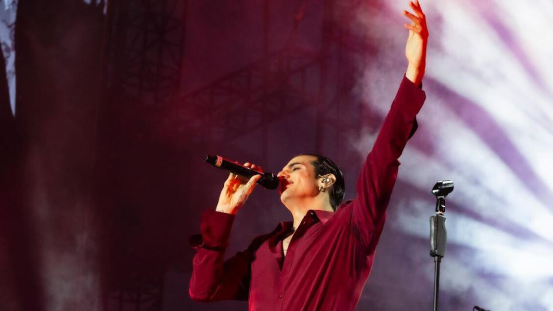 Achille Lauro trionfa al Circo Massimo e svela il concerto all’Olimpico 2026