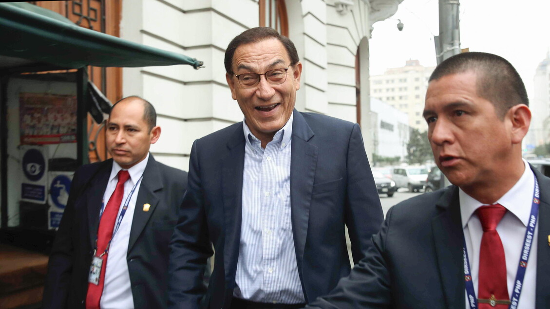 Perù: liberato l’ex presidente Martín Vizcarra dopo la detenzione