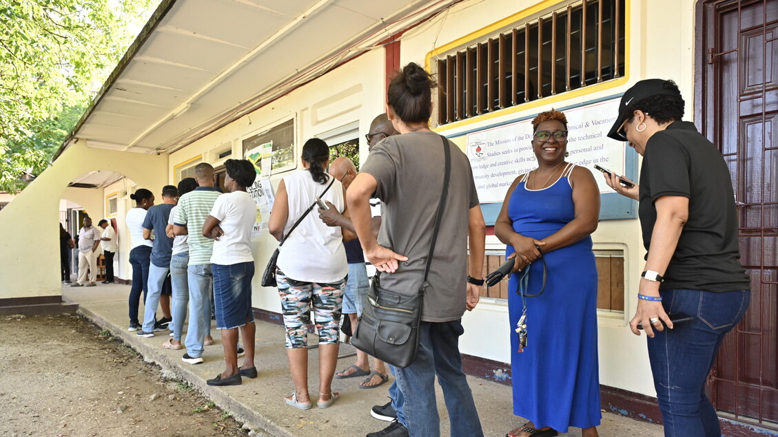 Giamaica alle urne: affluenza alta e risultati ancora da definire