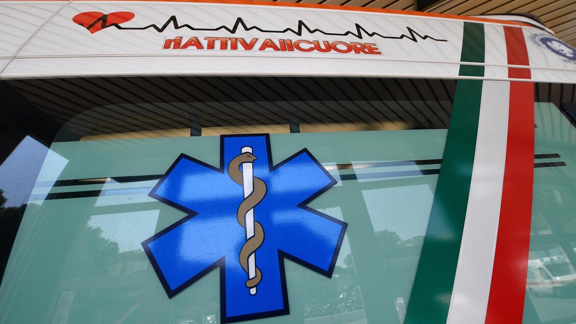 Incidente mortale tra motociclisti: sette giovani perdono la vita