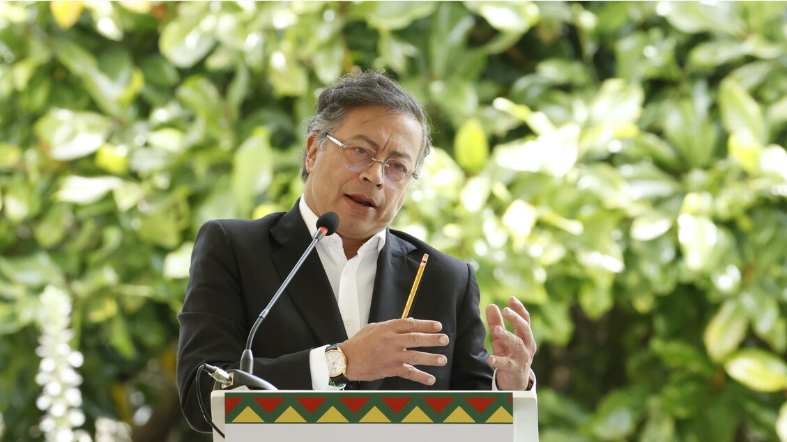 Colombia: il presidente Petro comunica il ripristino delle fumigazioni aeree