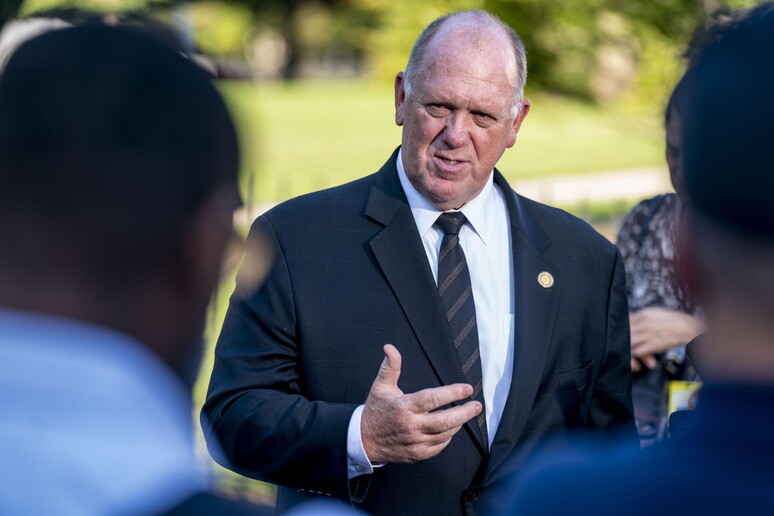 La giustizia statunitense chiude l’indagine per corruzione su Homan