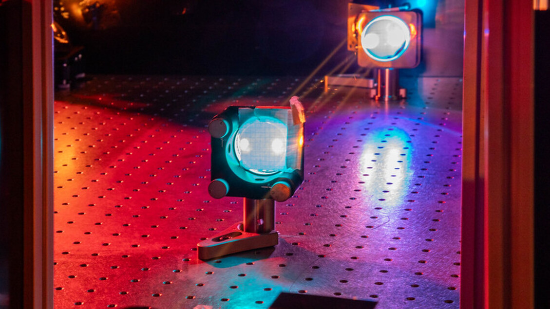 Cariche virtuali: un passo avanti verso l’elettronica ultrarapida