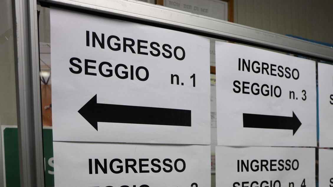 Elezioni regionali in Calabria: si aprono le urne per il voto