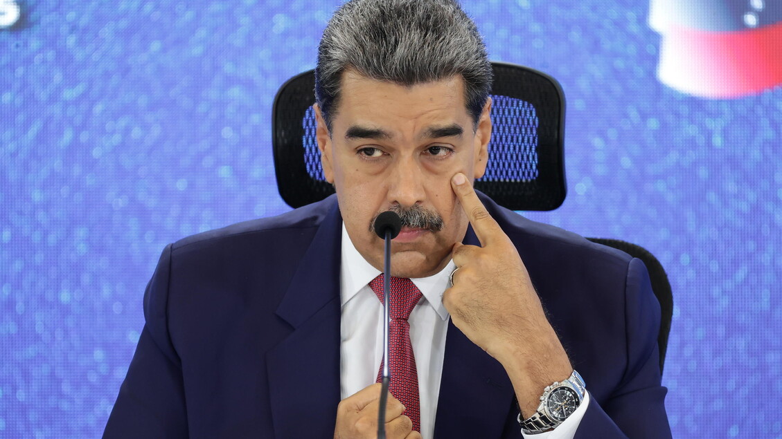 Maduro annuncia l’acquisto di 5.000 missili antiaerei per difesa dagli Usa