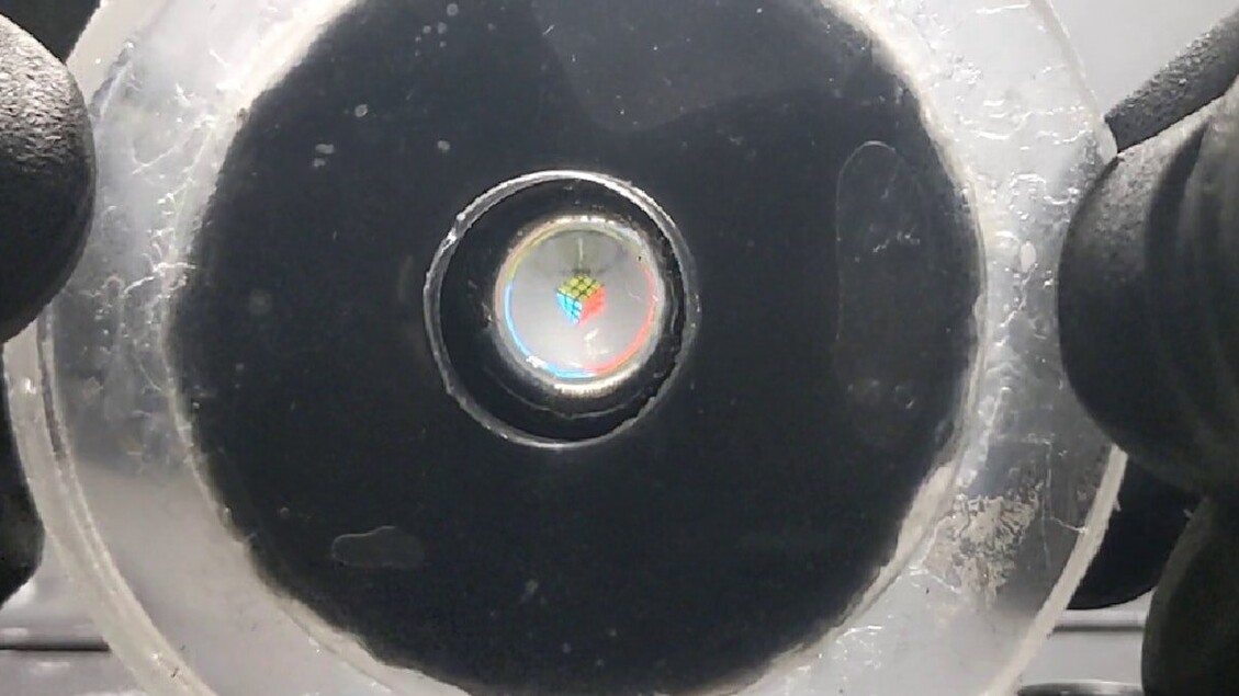 Proseguono i lavori per l’implementazione degli occhi nei robot morbidi