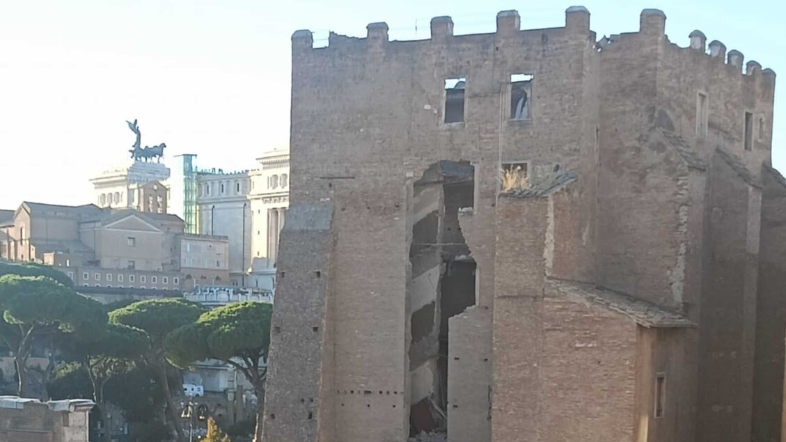 Annullato il sorvolo delle Frecce Tricolori per motivi di sicurezza a Torre