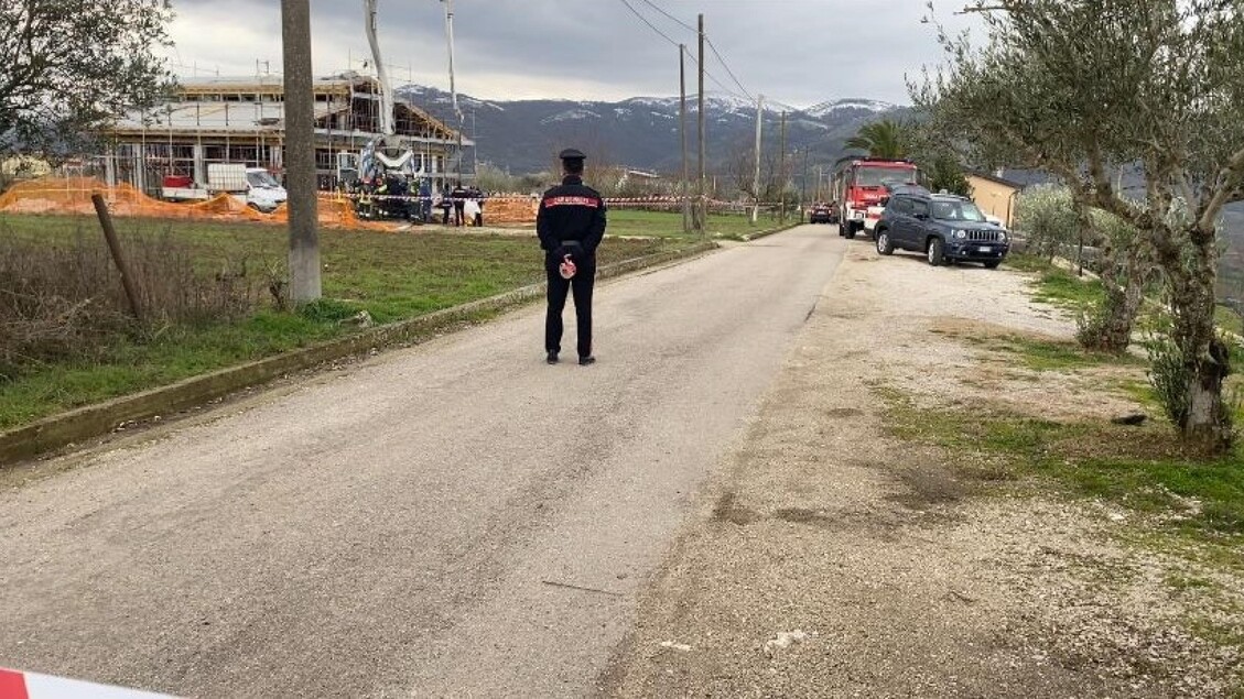 Due giovani investiti dopo una lite in un locale: tre persone arrestate